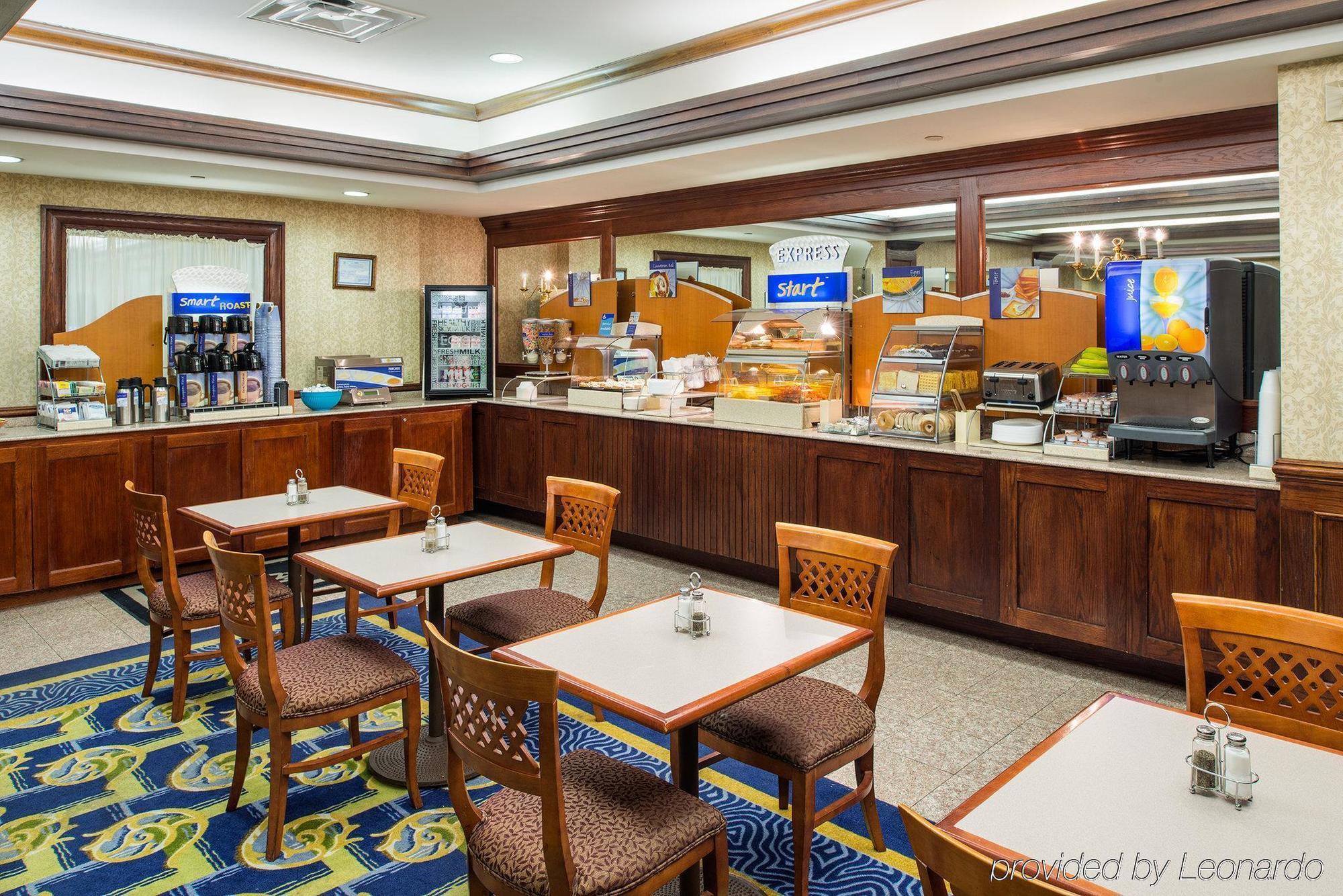 Holiday Inn Express Hauppauge-Long Island, An Ihg Hotel Restaurant billede